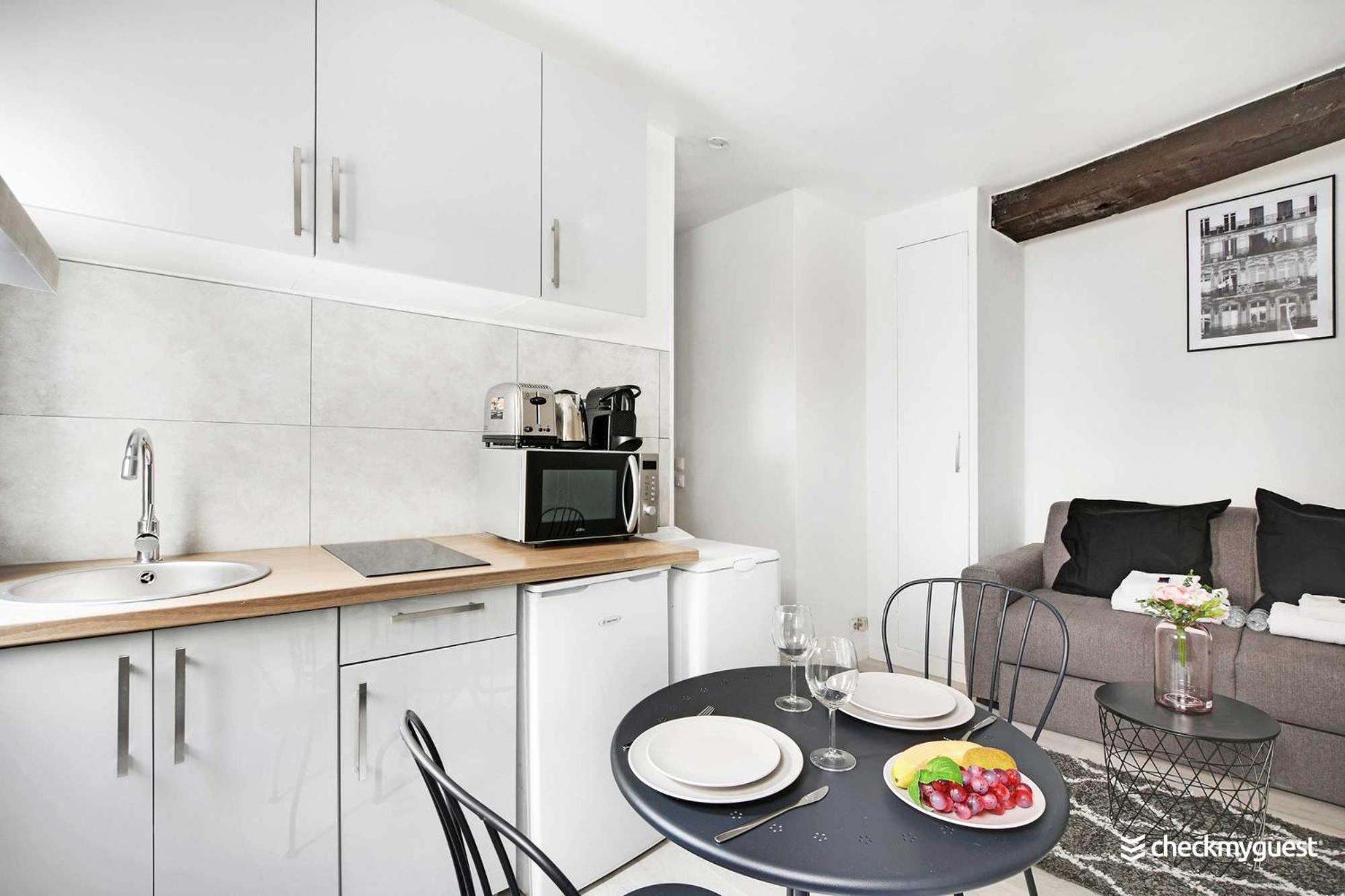 Lovely Studio In The Heart Of The Marais Apartment
